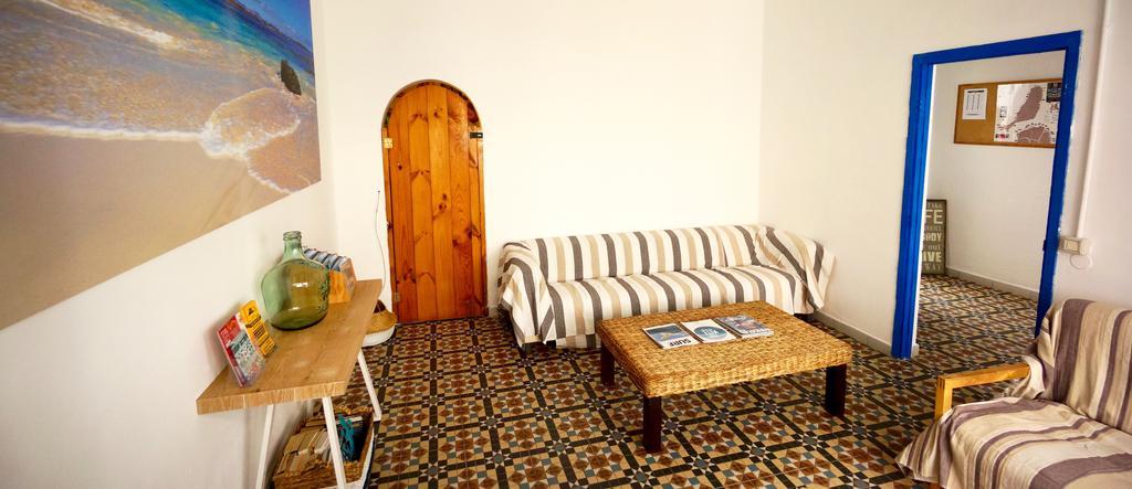 Auberge de jeunesse Sol Y Mar Surf Camp à Corralejo Extérieur photo